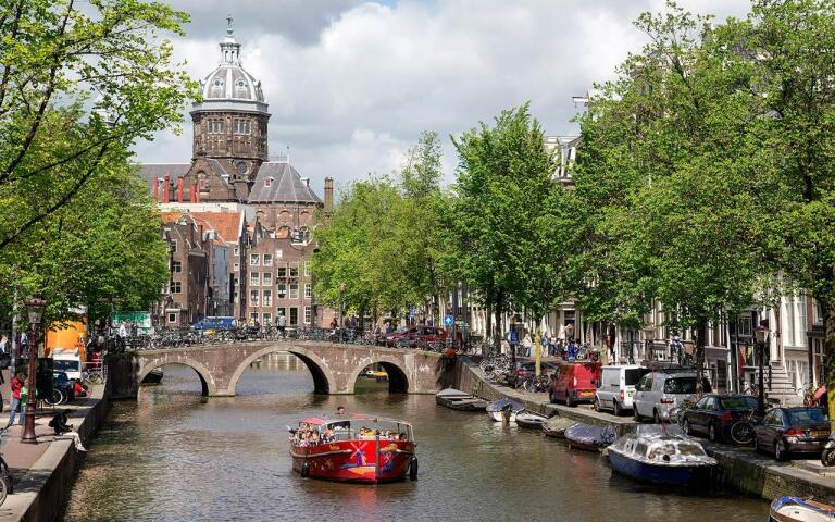 Where to Stay in Amsterdam Hotel Cheap