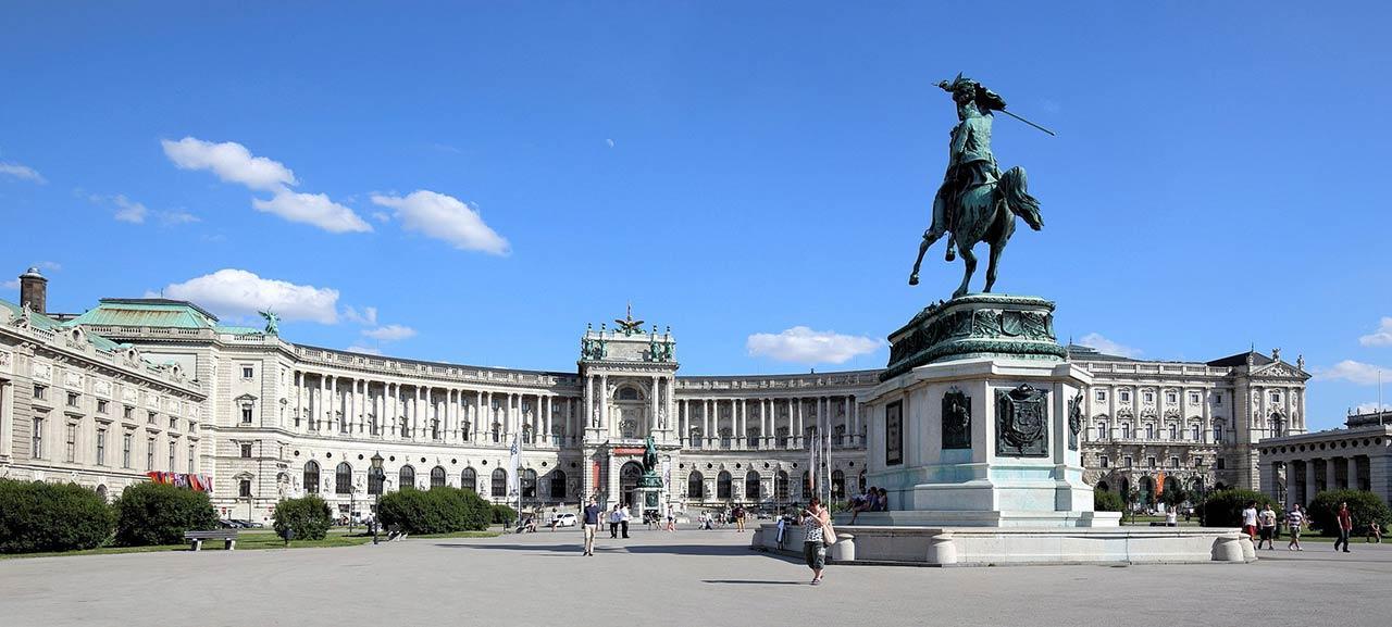 Wien-Neue-Hofburg-palace-vienna