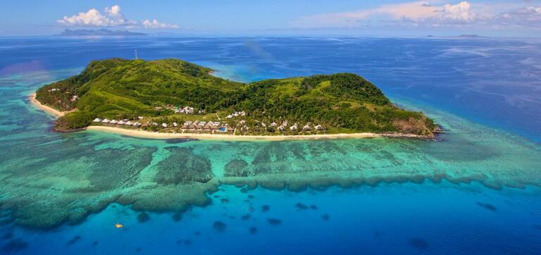 Tokoriki Island is a boutique child-free retreat for couples seeking affordable luxury in paradise for a honeymoon or getaway, the Mamanuca Island Resort exudes Fijian hospitality and is a relaxed blend of contemporary Island style and Fijian design. A secluded island resort on the most northern island in the Mamanucas group and yet only 12 minutes from Nadi by seaplane. Sail by large catamaran, charter a private speed boat and you will be in your bure in just over an hour, or go all out and get a helicopter transfer and be there in minutes. Flickr - http://www.flickr.com/photos/behindthesteeringwheel/sets/ Instagram - http://instagram.com/pauldambraau Pinterest - http://pinterest.com/pauldambra/boards/ Triptease - http://triptease.com/profile/paul-d-ambra/reviews Facebook - https://www.facebook.com/pdambra